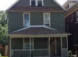 1912 Circle Ct, Chicago Heights, IL 60411