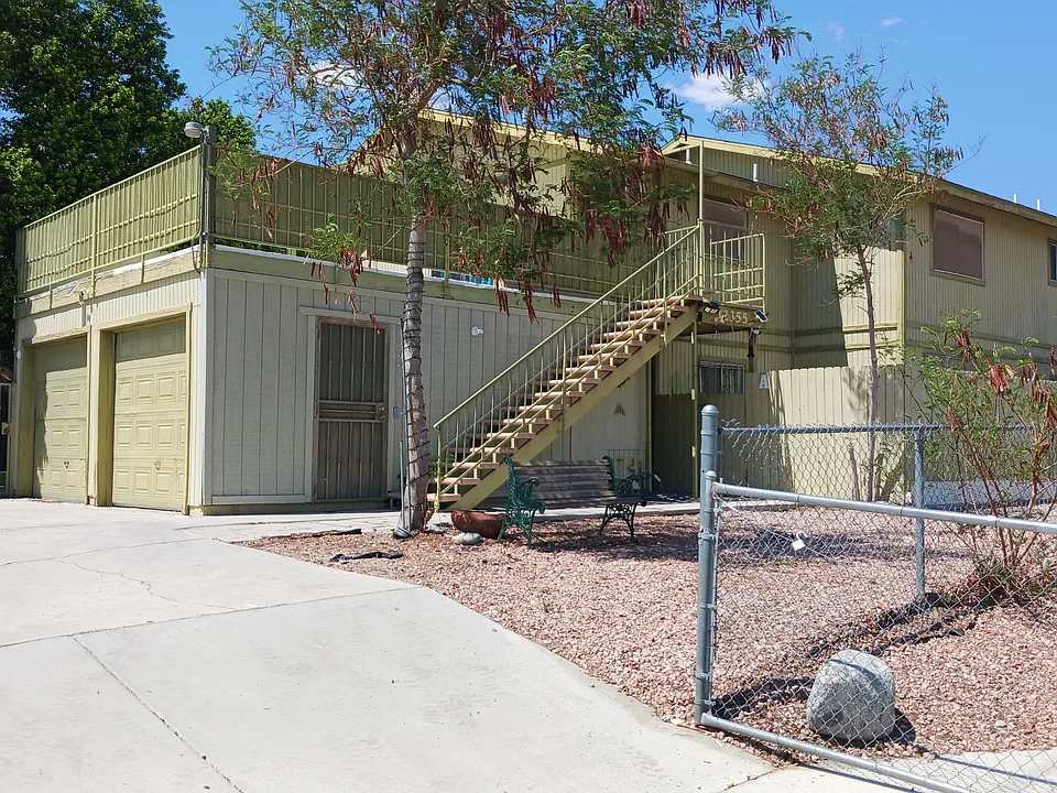 12355 Cactus Dr #B