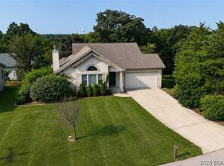 31 Sunset Dr, Camdenton, MO 65020