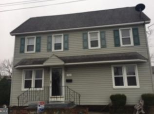110 E Adams St, Paulsboro, NJ 08066