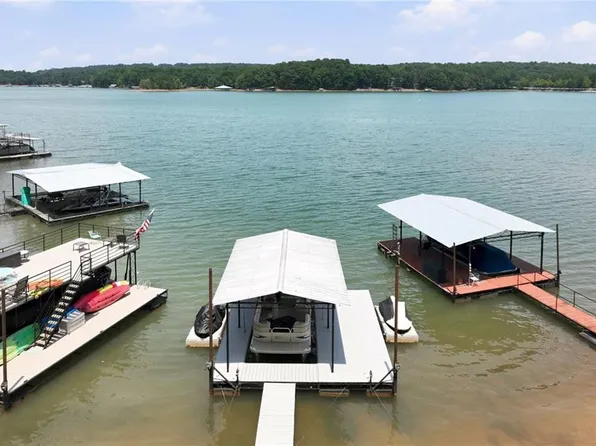 6995 Lakeside Pl, Gainesville, GA 30506