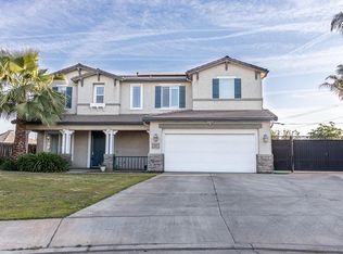 1001 N Oxford Pl, Porterville, CA 93257