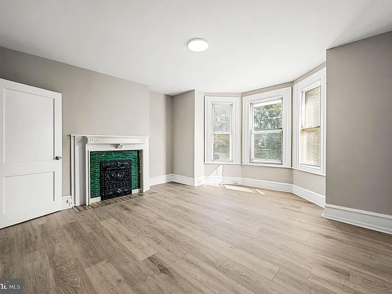 5011 Larchwood Ave — Photo 20