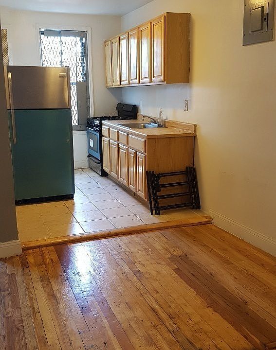 1st image of 221 Linden Blvd APT E9