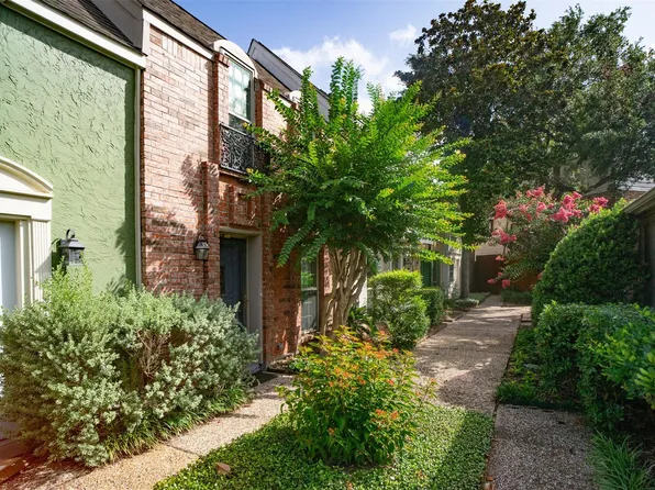 11525 Burdine St APT 403, Houston, TX 77035