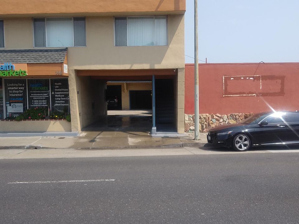 1st image of 142 El Camino Real APT 3