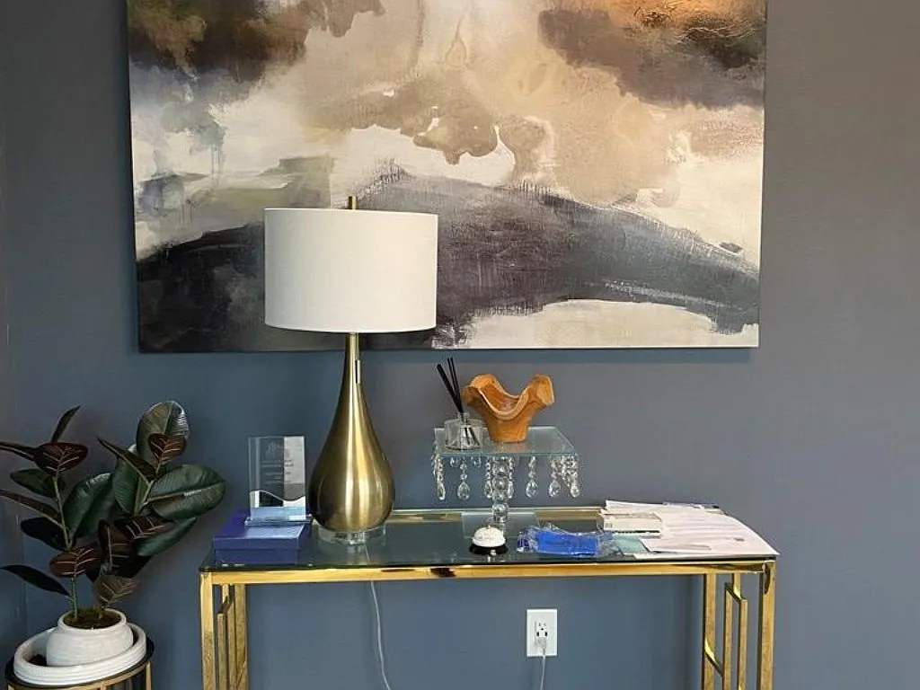 3 bed, $425 — Photo 2