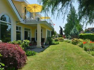397 Vernon Pl, Sunshine Coast, BC V0N 1V5