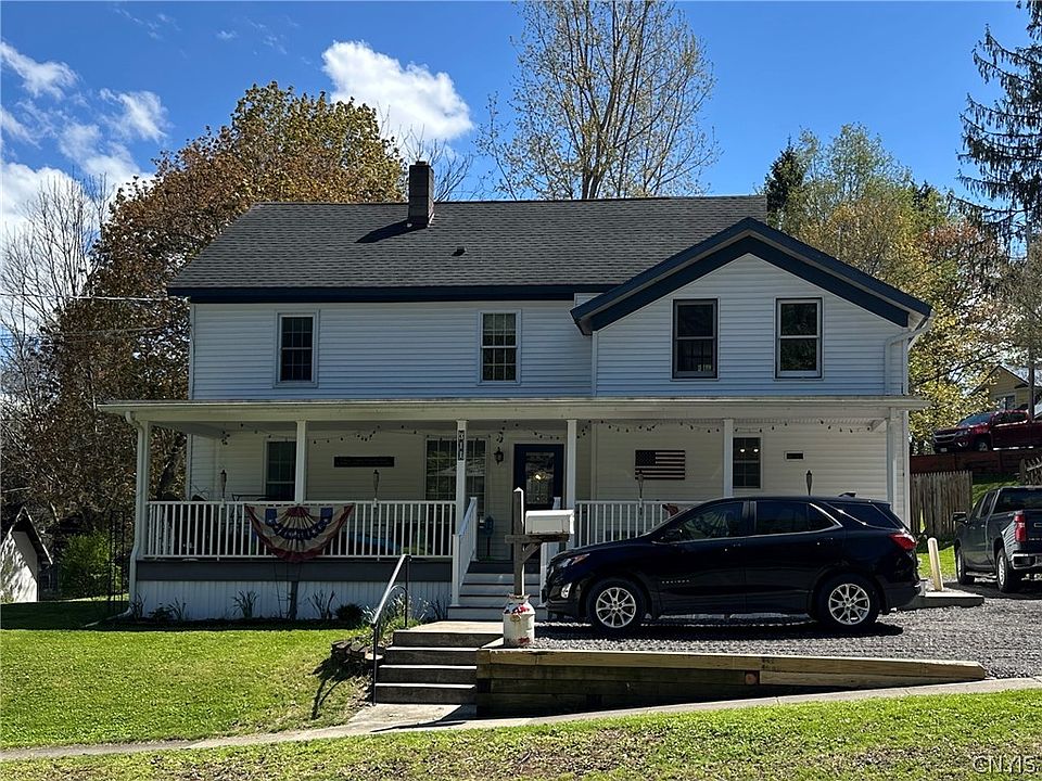 1st image of 311 Spring St