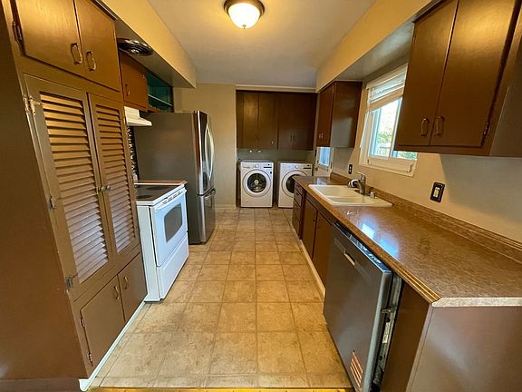 4th image of 1421 Samuel Way