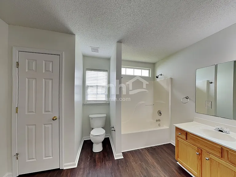8526 Appledale Dr — Photo 14