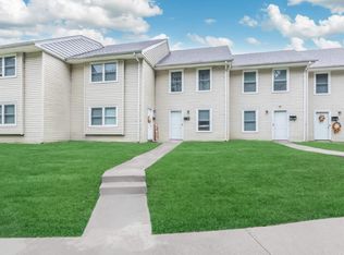 343 Hermitage Dr #445, Danville, VA 24541