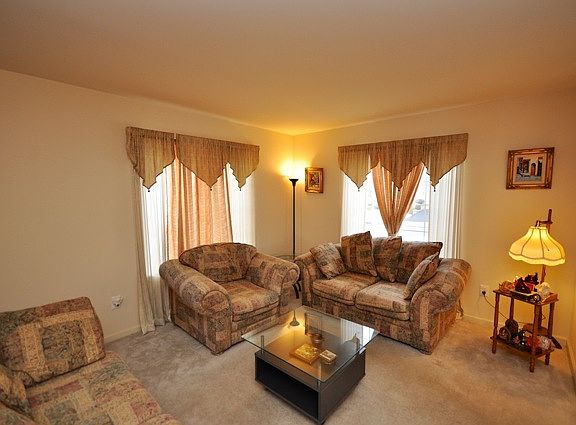 3rd image of 83 Connelly Ave