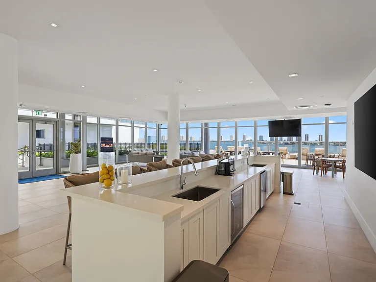 220 Lake Shore Dr #1125 — Photo 51