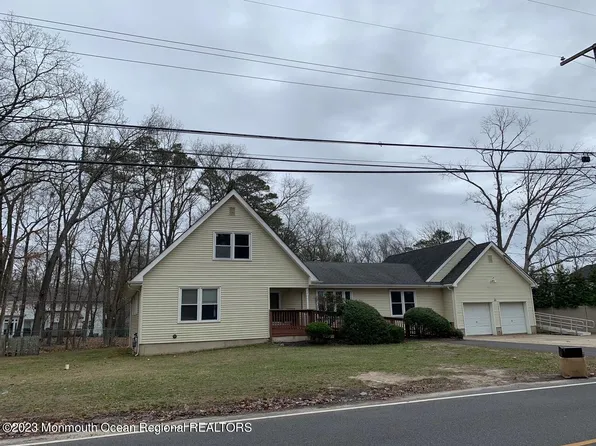 31 Miller Road, Lakewood, NJ 08701