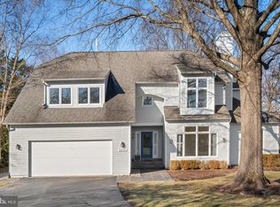 12015 Walnut Branch Rd, Reston, VA 20194