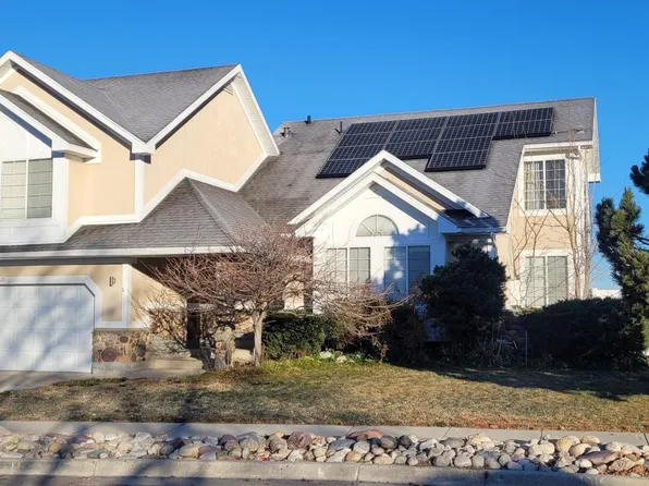 2415 E Willow Hills Dr, Sandy, UT 84093