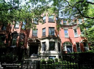 554 W Fullerton Pkwy #1, Chicago, IL 60614