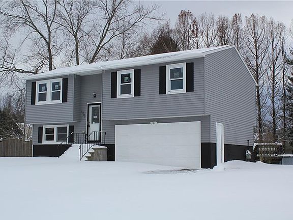 2nd image of 6005 Bannister Dr