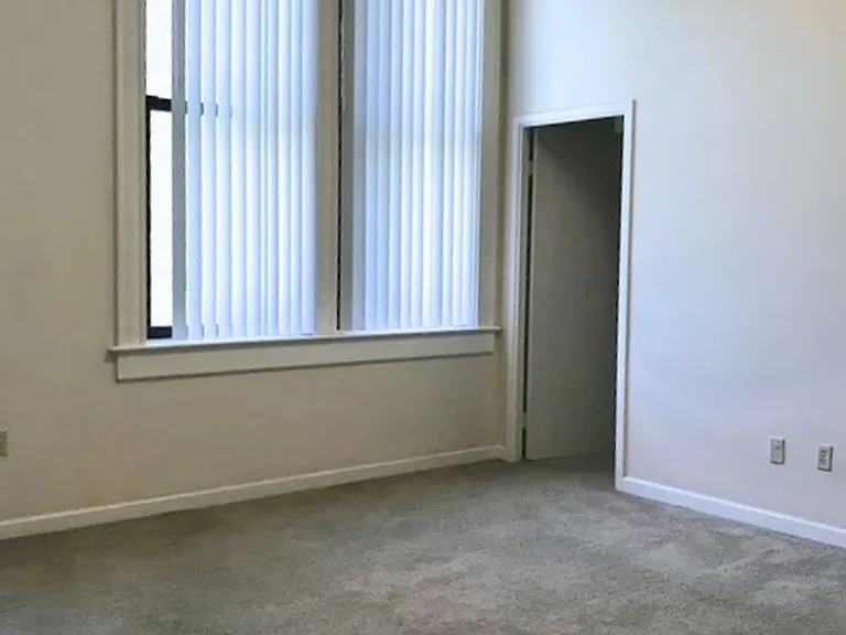 St. Agnes Apartments — Photo 42