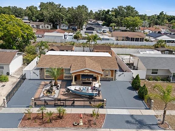 2nd image of 8318 DRYCREEK DRIVE