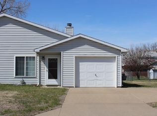 816 Faith Dr, Salina, KS 67401