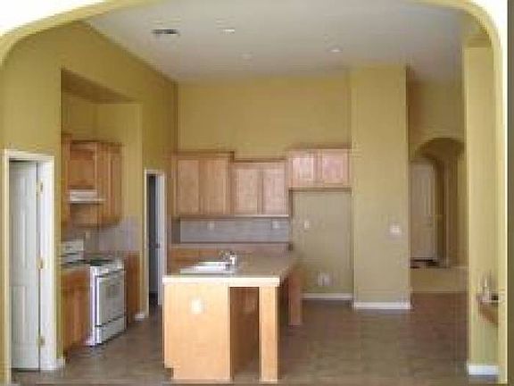 Kitchen with Island