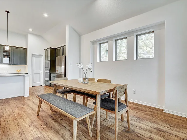 1117 Spring Gulch Ln — Photo 18