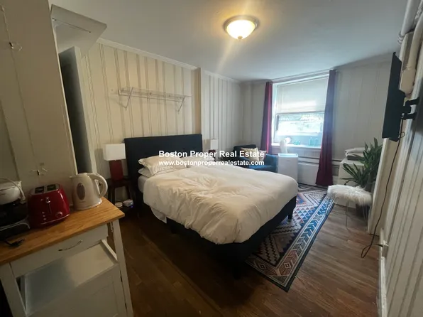 140 Beacon St, Boston, MA