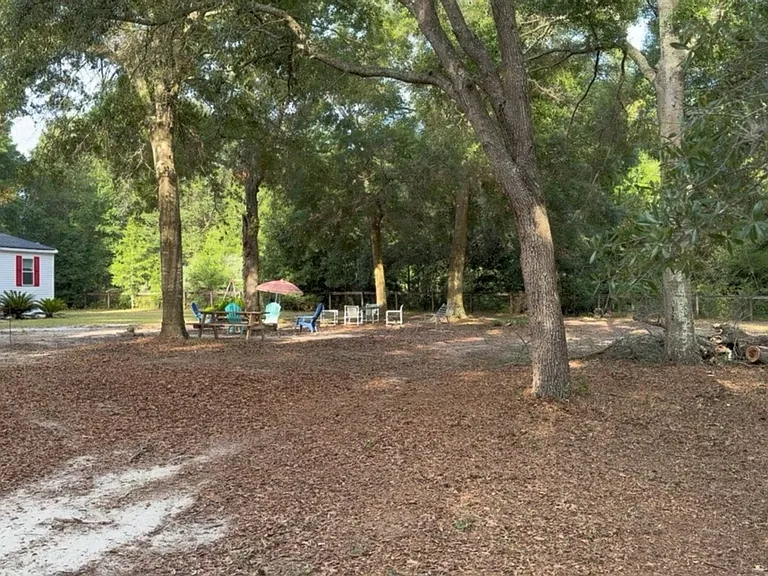 7180 SW 19th Pl — Photo 32
