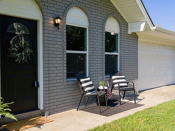 3rd image of 500 Westfield Dr