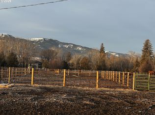 1025 SE Florence Ave, Enterprise, OR 97828