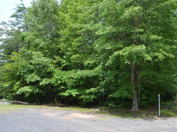 Loblolly Rd, Madison, NC 27025