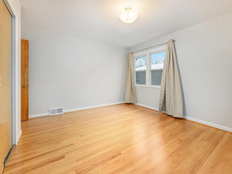 516 Berkley Ave #1 — Photo 25