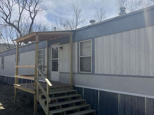 205 Oak St, Marshall, AR 72650