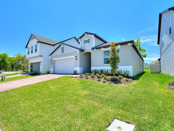 3rd image of 315 Albaville Ln