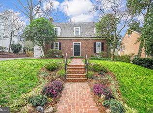 5108 Duvall Dr, Bethesda, MD 20816