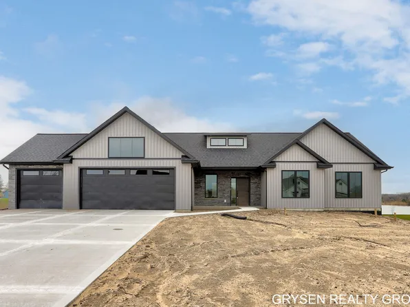 12508 Nora Ct, Allendale, MI 49401