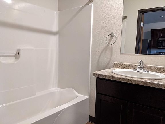 3rd image of 1301 1st St W #209