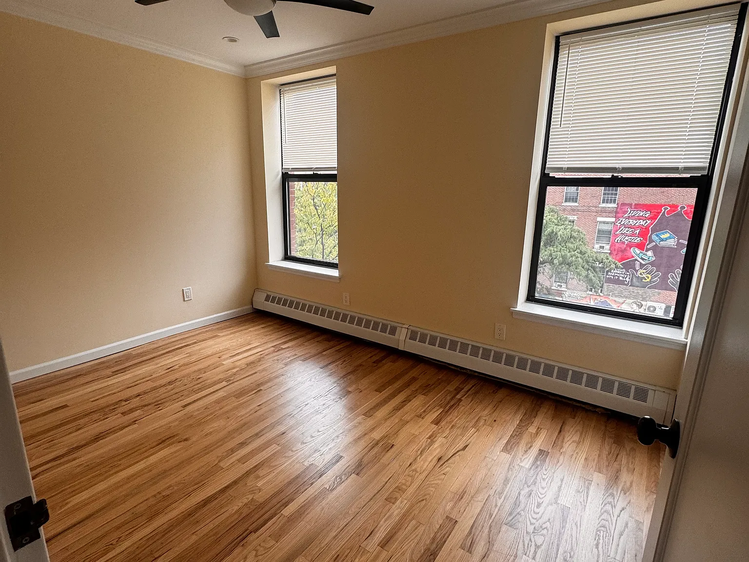 37 Bruckner Boulevard — Photo 4