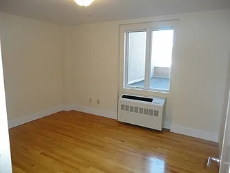 Rented by Urban Realty NYC