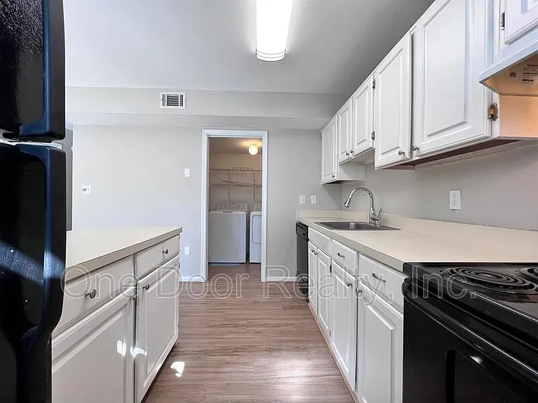 1103 London Company Way — Photo 11
