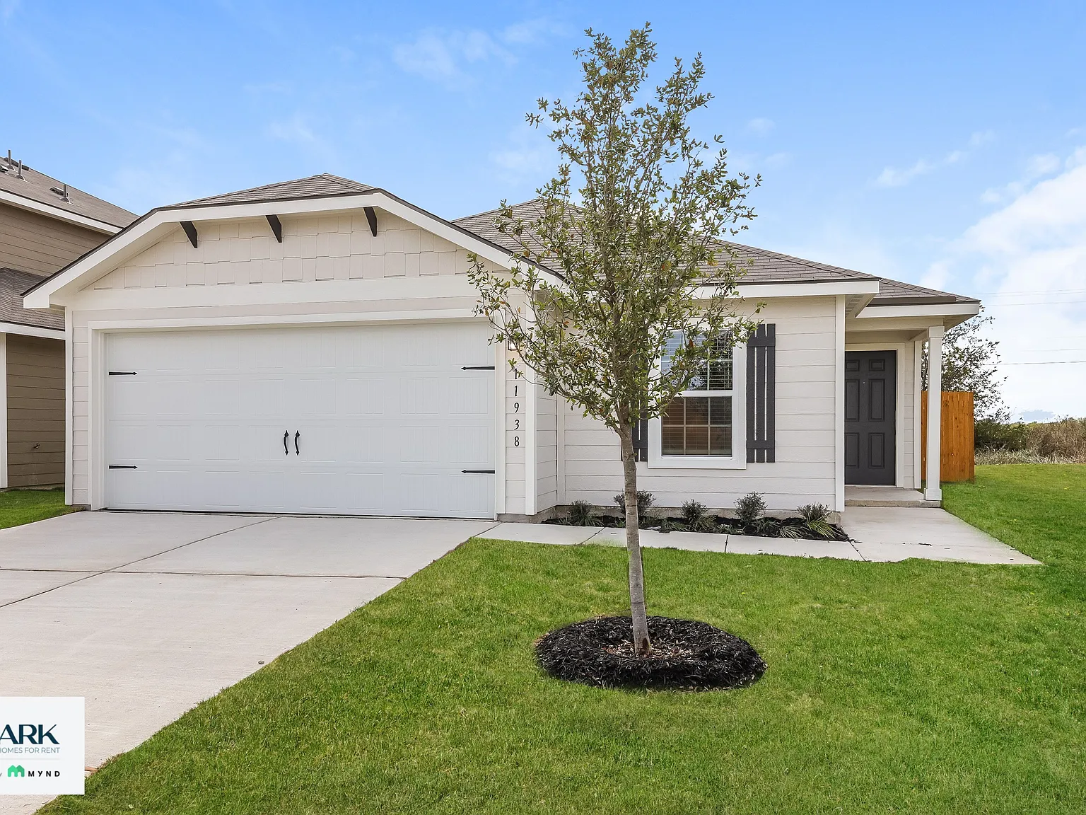 4 bed, 2.0 bath, 1794 sqft, $1,795 — Photo 1