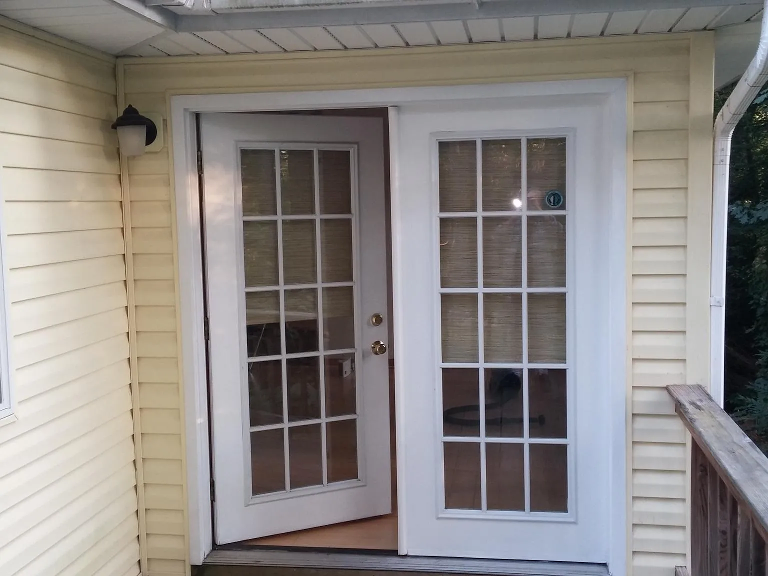 3 bed, 1184 sqft, $2,100 — Photo 2
