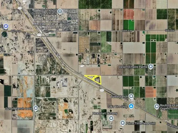 24 Hammond Rd, Mecca, CA 92254