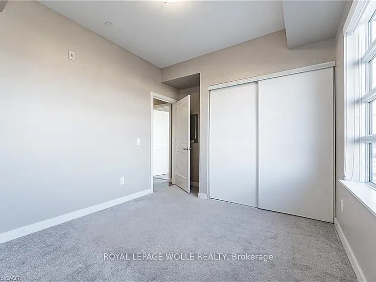 255 Northfield Dr E #302 — Photo 28