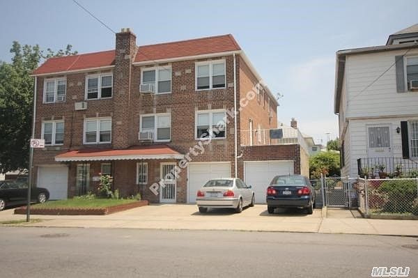 1st image of 5733 136th St