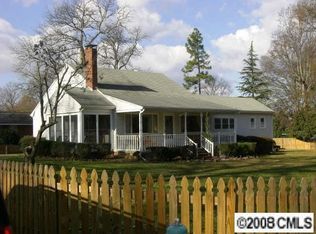 301 Harrison St, Spencer, NC 28159