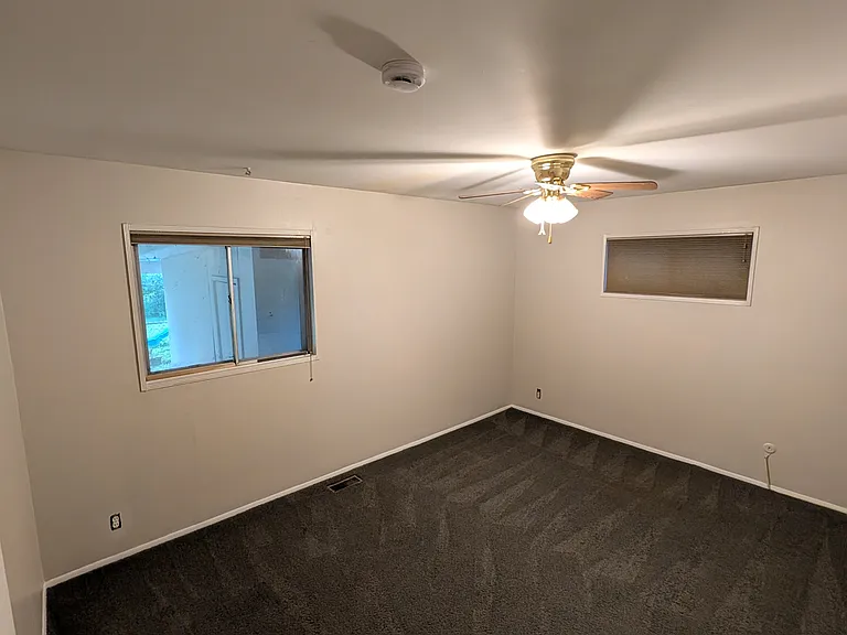 2734 Hampshire Rd — Photo 14