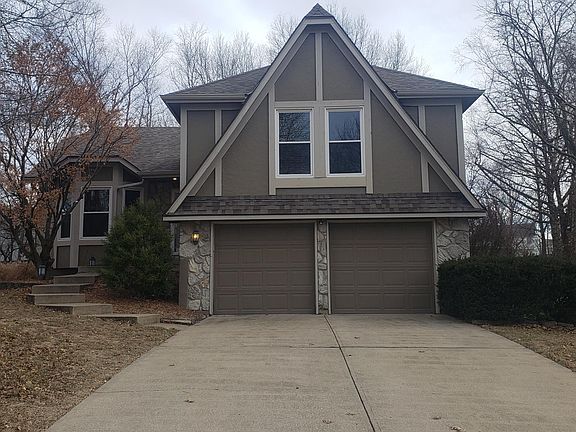 3rd image of 15813 Horton Ct
